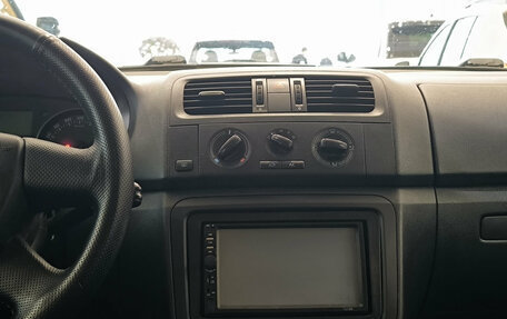 Skoda Fabia II, 2011 год, 380 000 рублей, 19 фотография