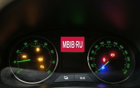 Skoda Fabia II, 2011 год, 380 000 рублей, 17 фотография