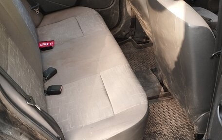 Renault Logan I, 2010 год, 290 000 рублей, 13 фотография