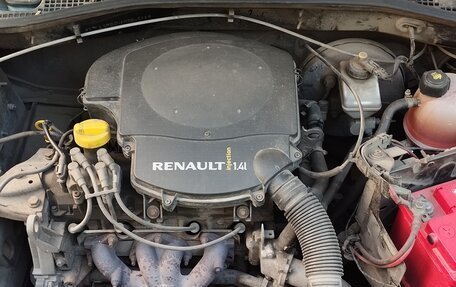 Renault Logan I, 2010 год, 290 000 рублей, 16 фотография