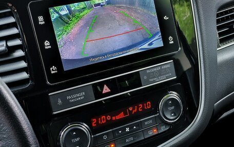 Mitsubishi Outlander III рестайлинг 3, 2019 год, 2 500 000 рублей, 8 фотография