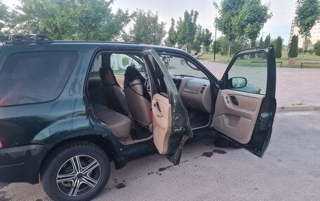 Ford Escape II, 2001 год, 250 000 рублей, 17 фотография