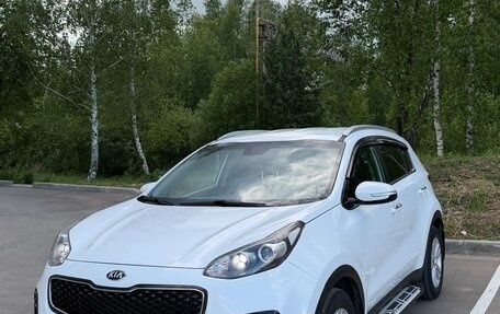 KIA Sportage IV рестайлинг, 2016 год, 1 600 000 рублей, 4 фотография
