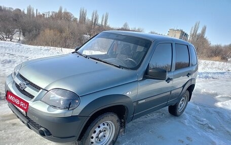 Chevrolet Niva I рестайлинг, 2012 год, 500 000 рублей, 3 фотография