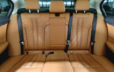 BMW 5 серия, 2017 год, 2 650 000 рублей, 16 фотография
