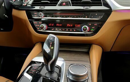 BMW 5 серия, 2017 год, 2 650 000 рублей, 12 фотография