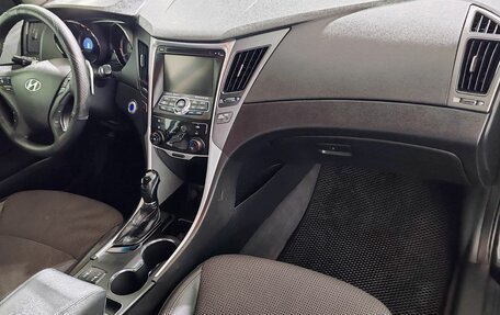 Hyundai Sonata VI, 2012 год, 1 190 000 рублей, 15 фотография