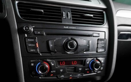 Audi A4, 2011 год, 919 000 рублей, 13 фотография