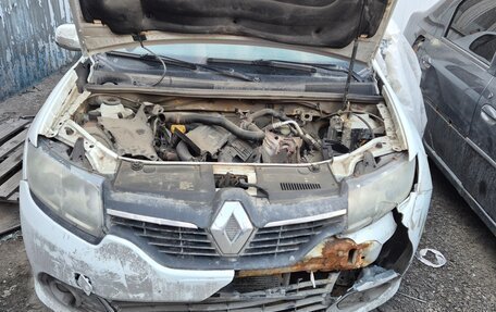 Renault Sandero II рестайлинг, 2014 год, 200 000 рублей, 16 фотография