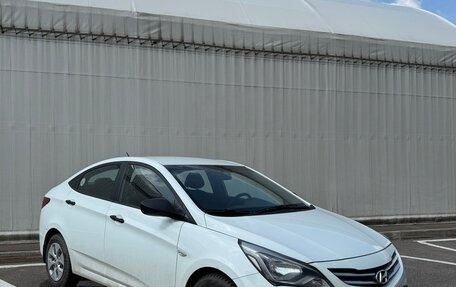 Hyundai Solaris II рестайлинг, 2014 год, 890 000 рублей, 1 фотография