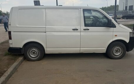 Volkswagen Transporter T5 рестайлинг, 2007 год, 850 000 рублей, 1 фотография