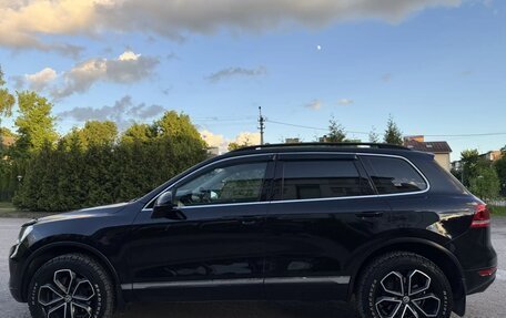 Volkswagen Touareg III, 2010 год, 1 890 000 рублей, 3 фотография