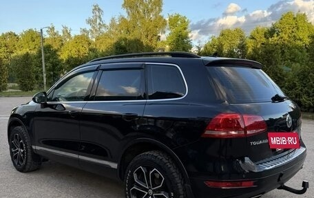 Volkswagen Touareg III, 2010 год, 1 890 000 рублей, 4 фотография