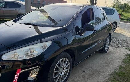 Peugeot 308 II, 2011 год, 640 000 рублей, 2 фотография