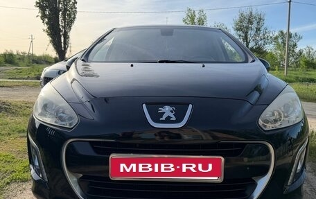 Peugeot 308 II, 2011 год, 640 000 рублей, 21 фотография