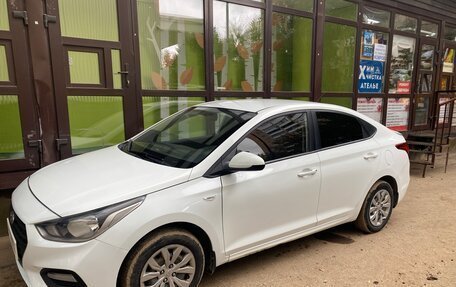 Hyundai Solaris II рестайлинг, 2018 год, 710 000 рублей, 4 фотография