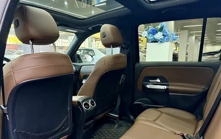 Mercedes-Benz GLB, 2022 год, 2 500 000 рублей, 7 фотография