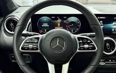 Mercedes-Benz GLB, 2022 год, 2 500 000 рублей, 8 фотография