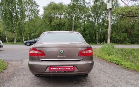 Skoda Superb III рестайлинг, 2011 год, 755 300 рублей, 5 фотография