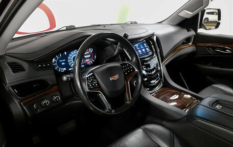 Cadillac Escalade IV, 2019 год, 5 750 000 рублей, 8 фотография
