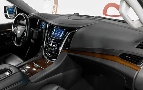 Cadillac Escalade IV, 2019 год, 5 750 000 рублей, 10 фотография