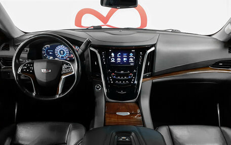 Cadillac Escalade IV, 2019 год, 5 750 000 рублей, 9 фотография