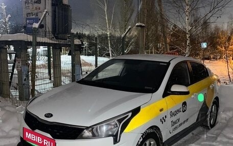 KIA Rio IV, 2021 год, 990 000 рублей, 1 фотография