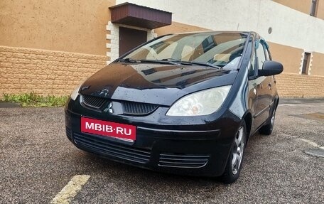 Mitsubishi Colt VI рестайлинг, 2005 год, 275 000 рублей, 1 фотография