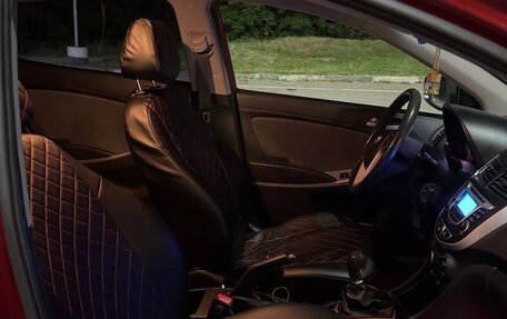 Hyundai Solaris II рестайлинг, 2013 год, 750 000 рублей, 10 фотография