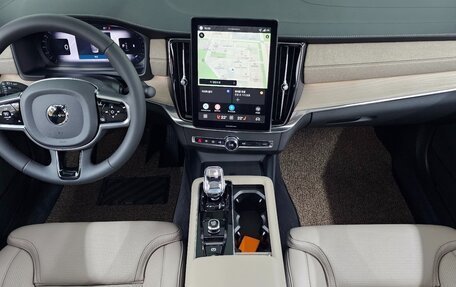 Volvo S90 II рестайлинг, 2026 год, 5 900 000 рублей, 5 фотография