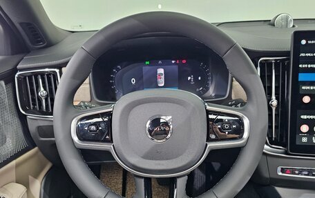 Volvo S90 II рестайлинг, 2026 год, 5 900 000 рублей, 10 фотография