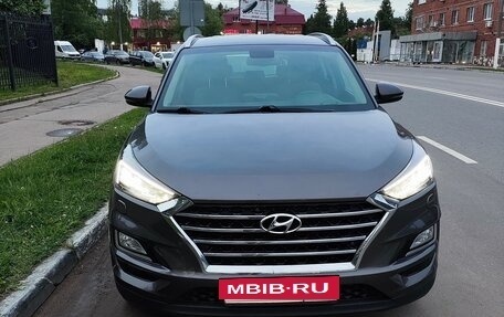 Hyundai Tucson III, 2019 год, 2 200 000 рублей, 2 фотография