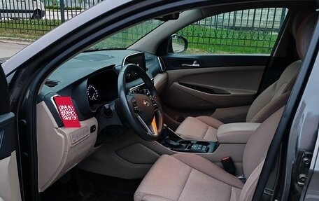 Hyundai Tucson III, 2019 год, 2 200 000 рублей, 9 фотография