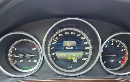 Mercedes-Benz E-Класс, 2013 год, 1 550 000 рублей, 9 фотография