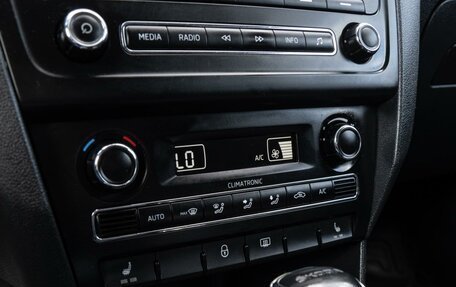 Skoda Rapid I, 2014 год, 1 099 000 рублей, 14 фотография