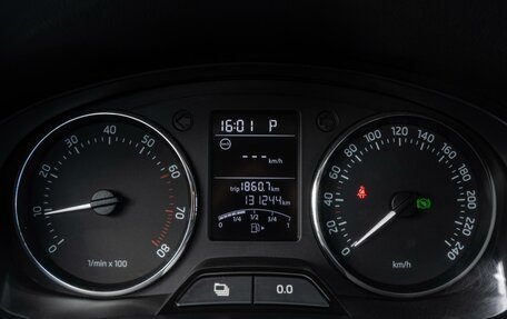 Skoda Rapid I, 2014 год, 1 099 000 рублей, 12 фотография