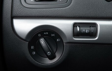 Skoda Yeti I рестайлинг, 2011 год, 800 000 рублей, 17 фотография