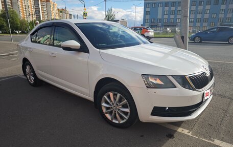 Skoda Octavia, 2018 год, 1 650 000 рублей, 10 фотография