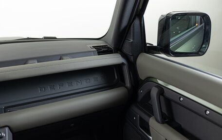 Land Rover Defender II, 2025 год, 12 590 000 рублей, 20 фотография