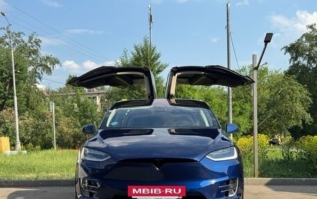Tesla Model X I, 2018 год, 3 940 000 рублей, 6 фотография