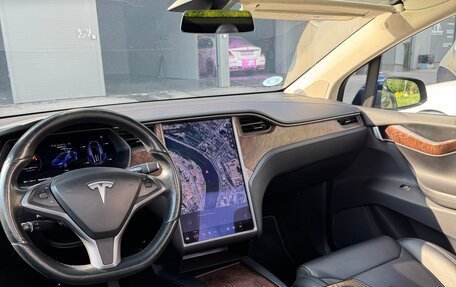 Tesla Model X I, 2018 год, 3 940 000 рублей, 12 фотография