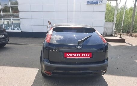 Ford Focus II рестайлинг, 2006 год, 145 000 рублей, 2 фотография