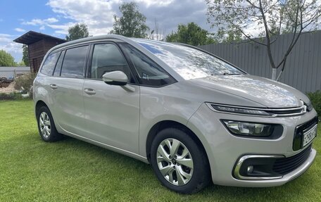 Citroen C4 SpaceTourer I, 2019 год, 1 650 000 рублей, 3 фотография