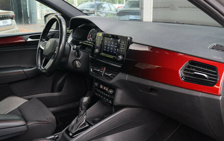 Volkswagen Polo VI (EU Market), 2021 год, 1 600 000 рублей, 8 фотография