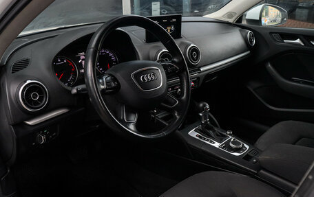 Audi A3, 2015 год, 1 350 000 рублей, 13 фотография