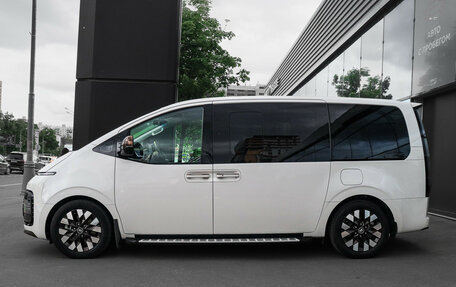 Hyundai Staria, 2021 год, 4 870 000 рублей, 9 фотография