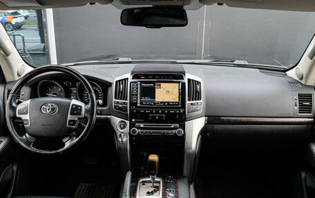 Toyota Land Cruiser 200, 2012 год, 3 000 000 рублей, 12 фотография
