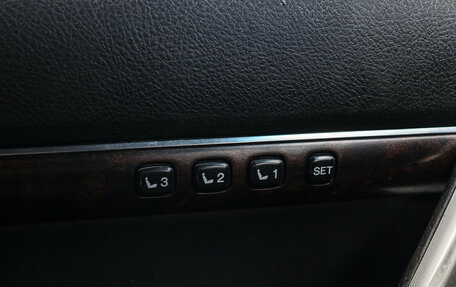 Toyota Land Cruiser 200, 2012 год, 3 000 000 рублей, 25 фотография