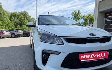KIA Rio IV, 2018 год, 1 750 000 рублей, 3 фотография