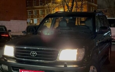 Toyota Land Cruiser 100 рестайлинг 2, 2002 год, 1 550 000 рублей, 1 фотография